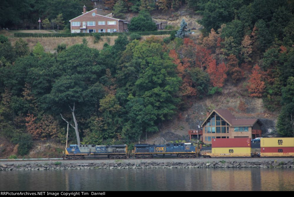 CSX 410, 7217 on I168